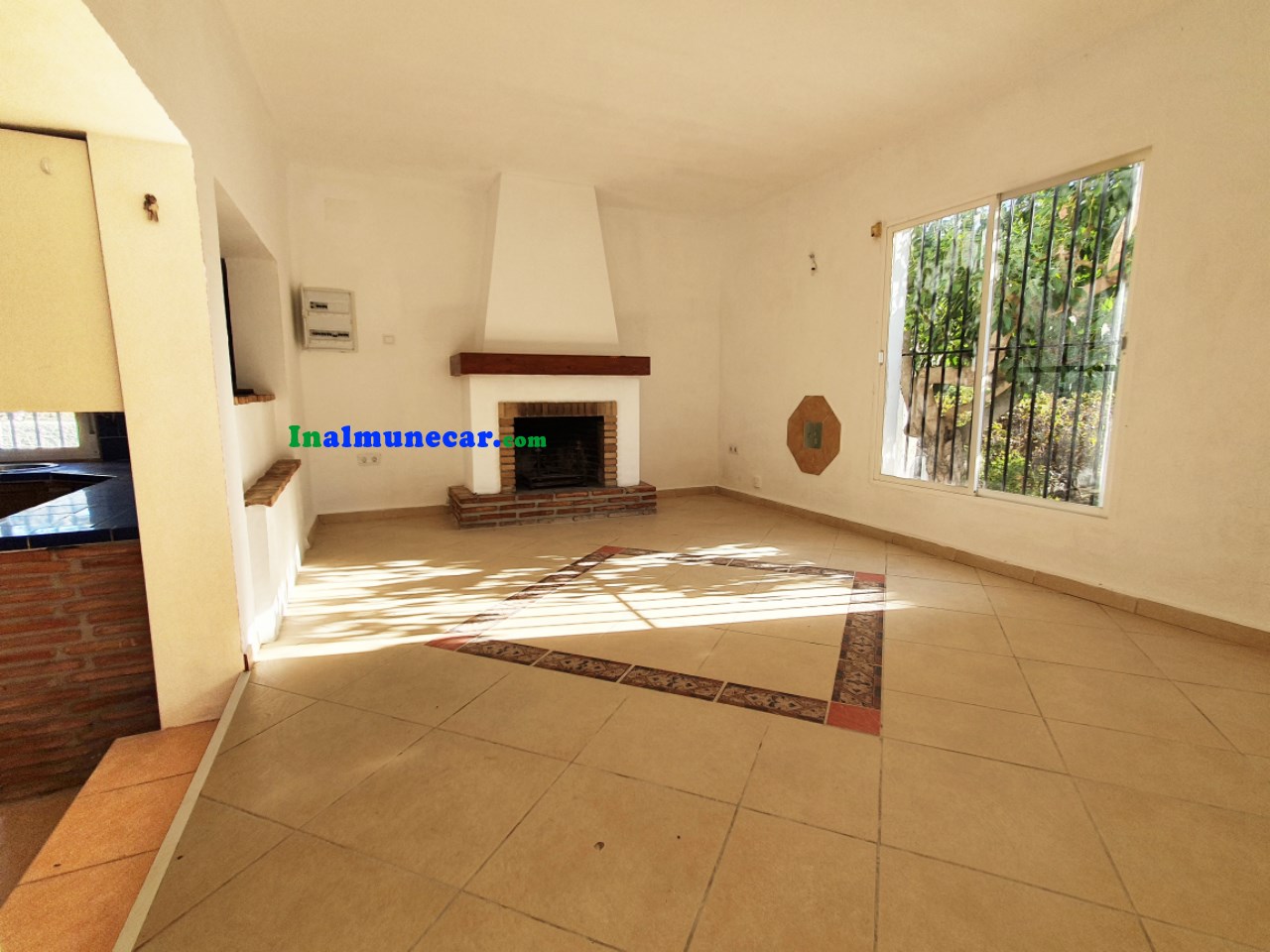 Country house for sale in Almuñecar