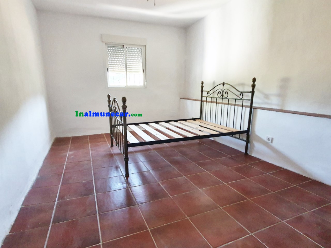 Country house for sale in Almuñecar