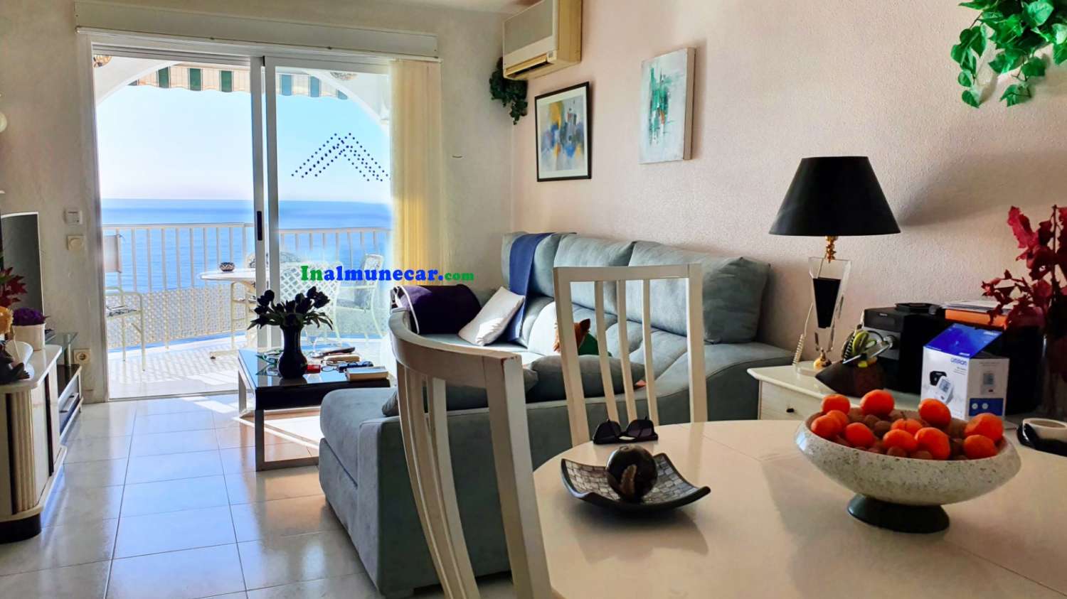 Apartment for sale on the beachfront, Paseo de Cotobro, Almuñécar, Costa Tropical.