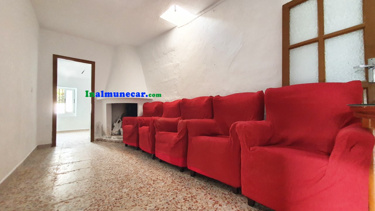 Encantadora casa en venta en  Lentegi, Granada, Andalucia