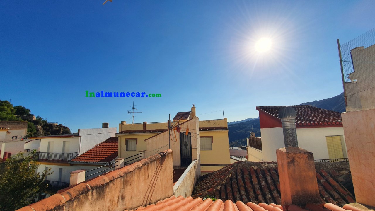 Encantadora casa en venta en  Lentegi, Granada, Andalucia