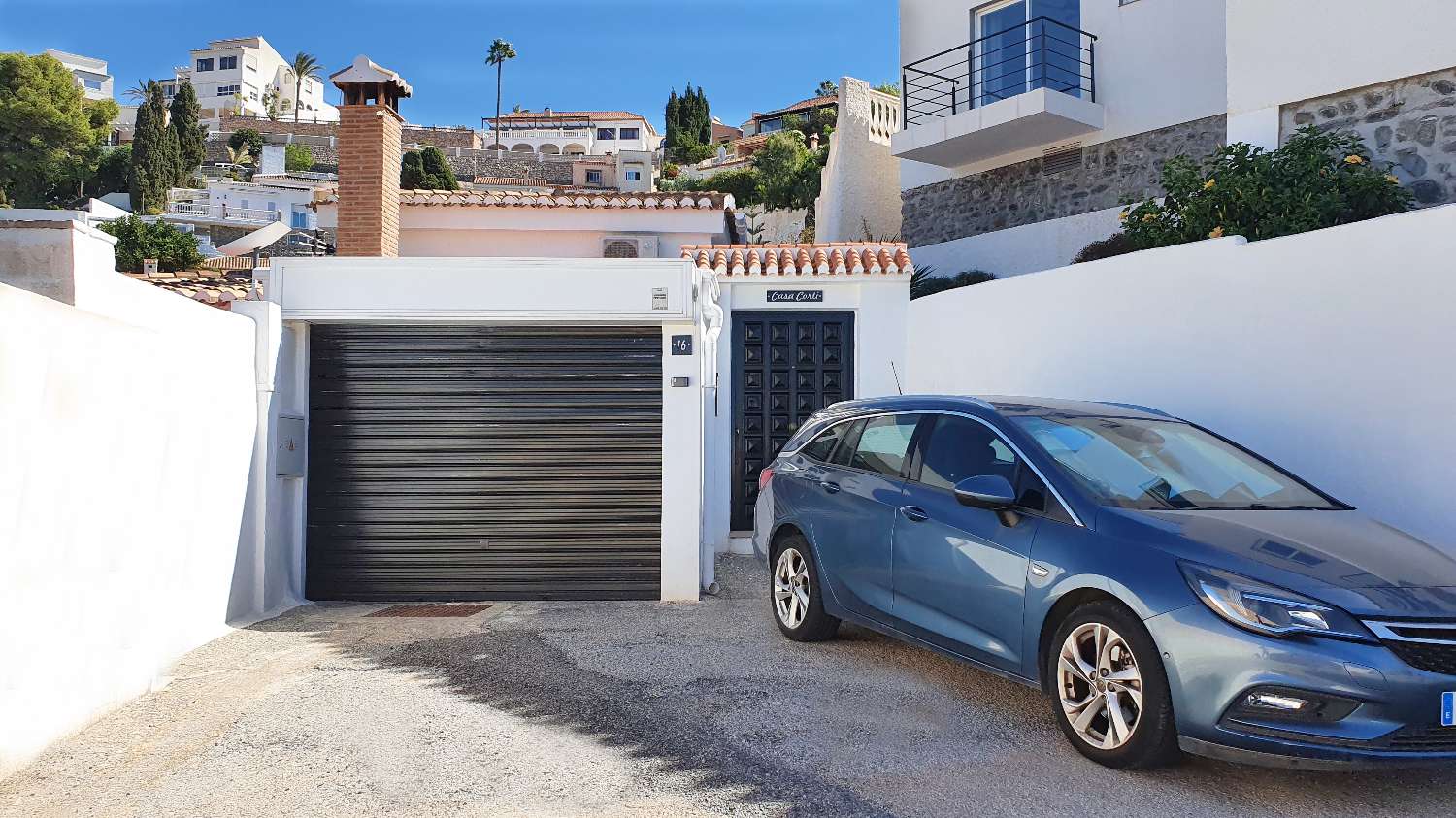 Excellente villa à vendre à Almuñecar - Urbanización El Capricho.