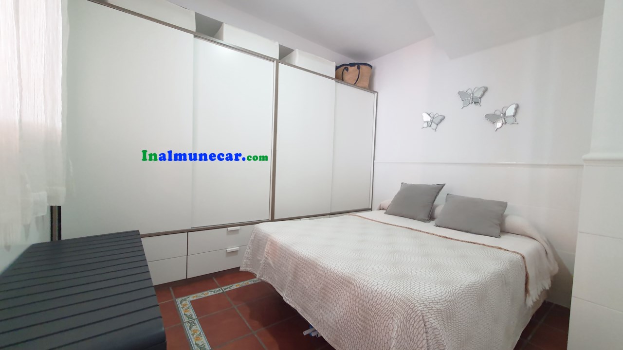 Fantastic townhouse for sale in Almuñecar, Velilla beach